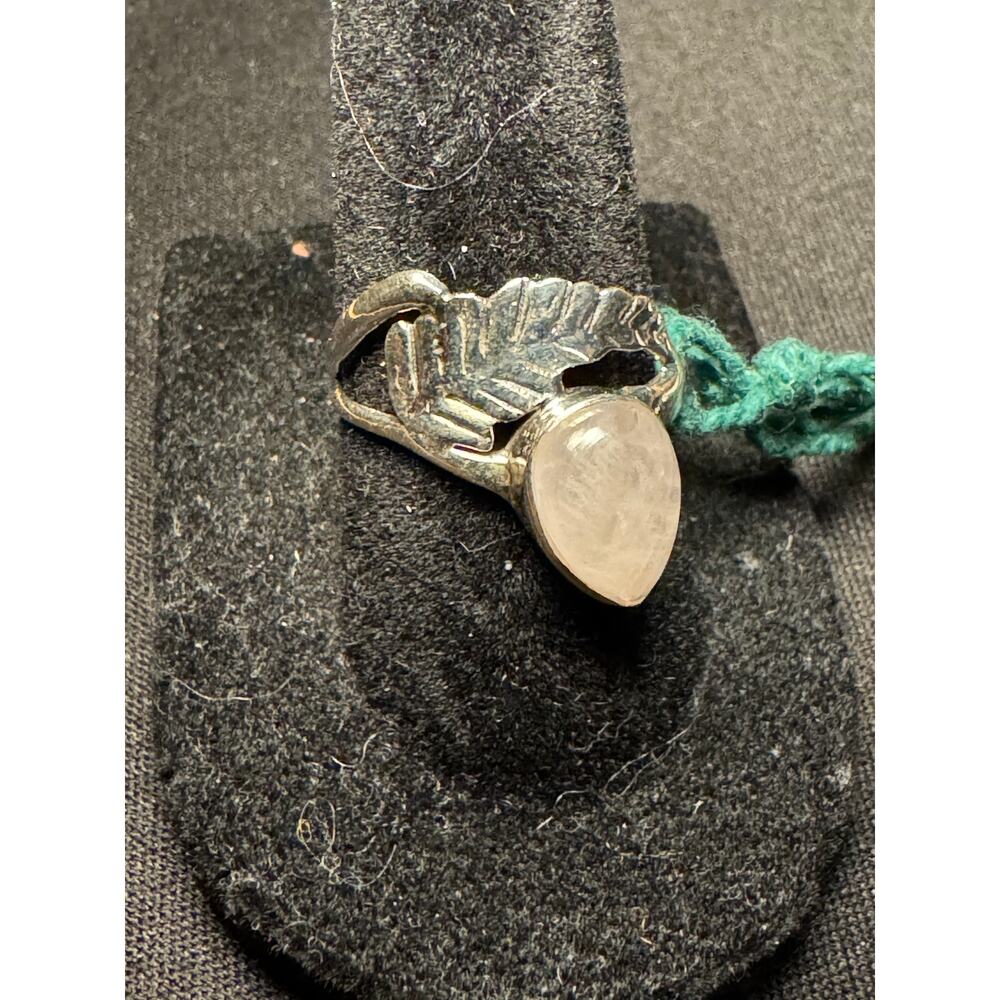 925 Sterling Silver Rose Quartz Leaf Ring Size 7.25